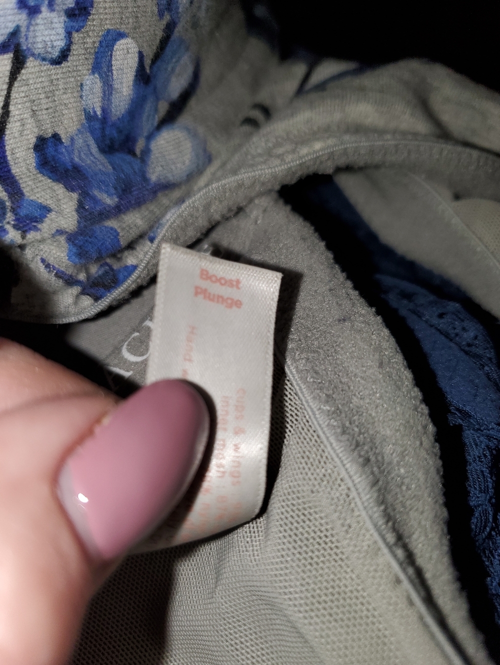 Cacique Lane Bryant Bra Sz 44h Boost Plunge Underwire DEFECT - Picture 4 of 5